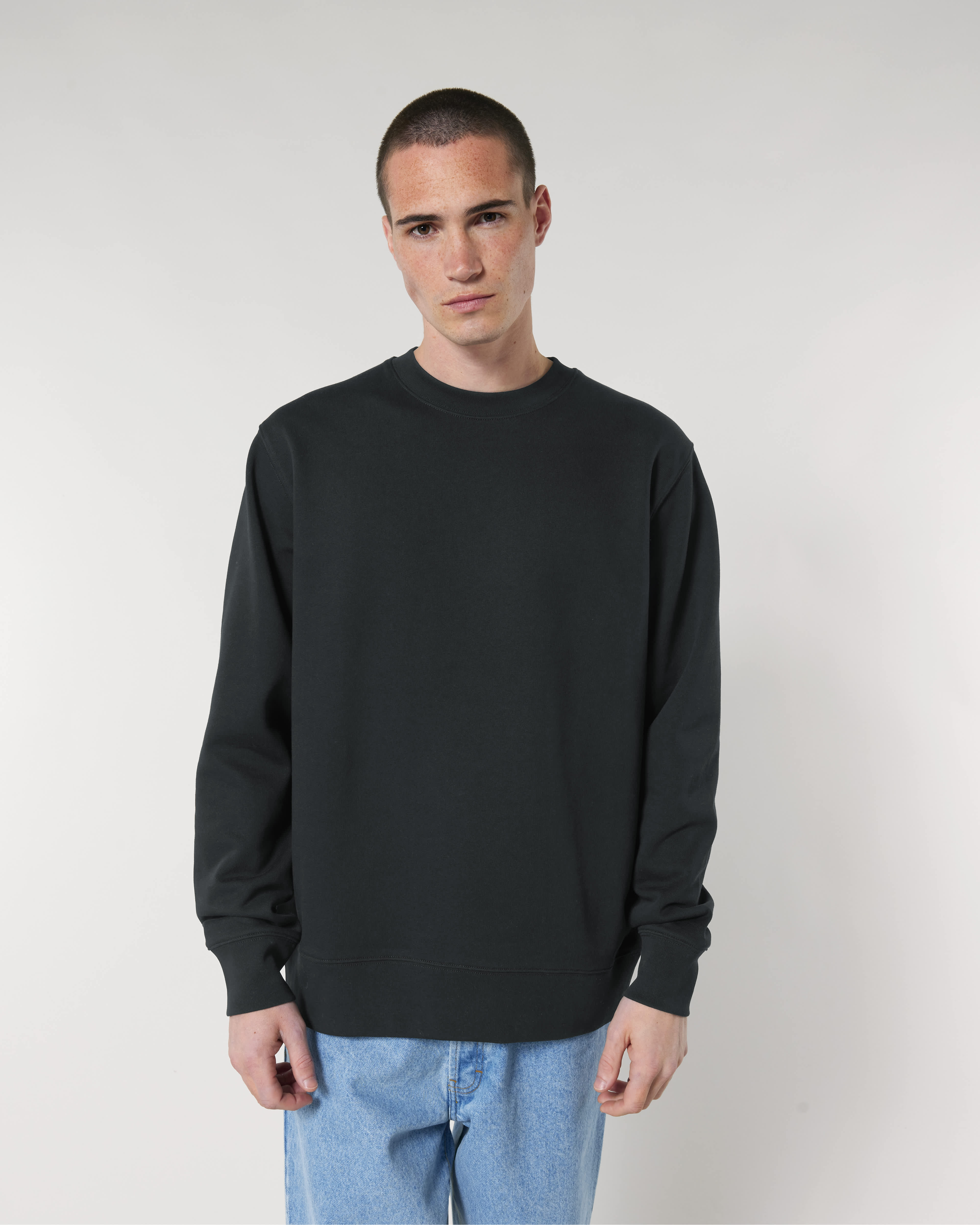 SWEATER - ZWART